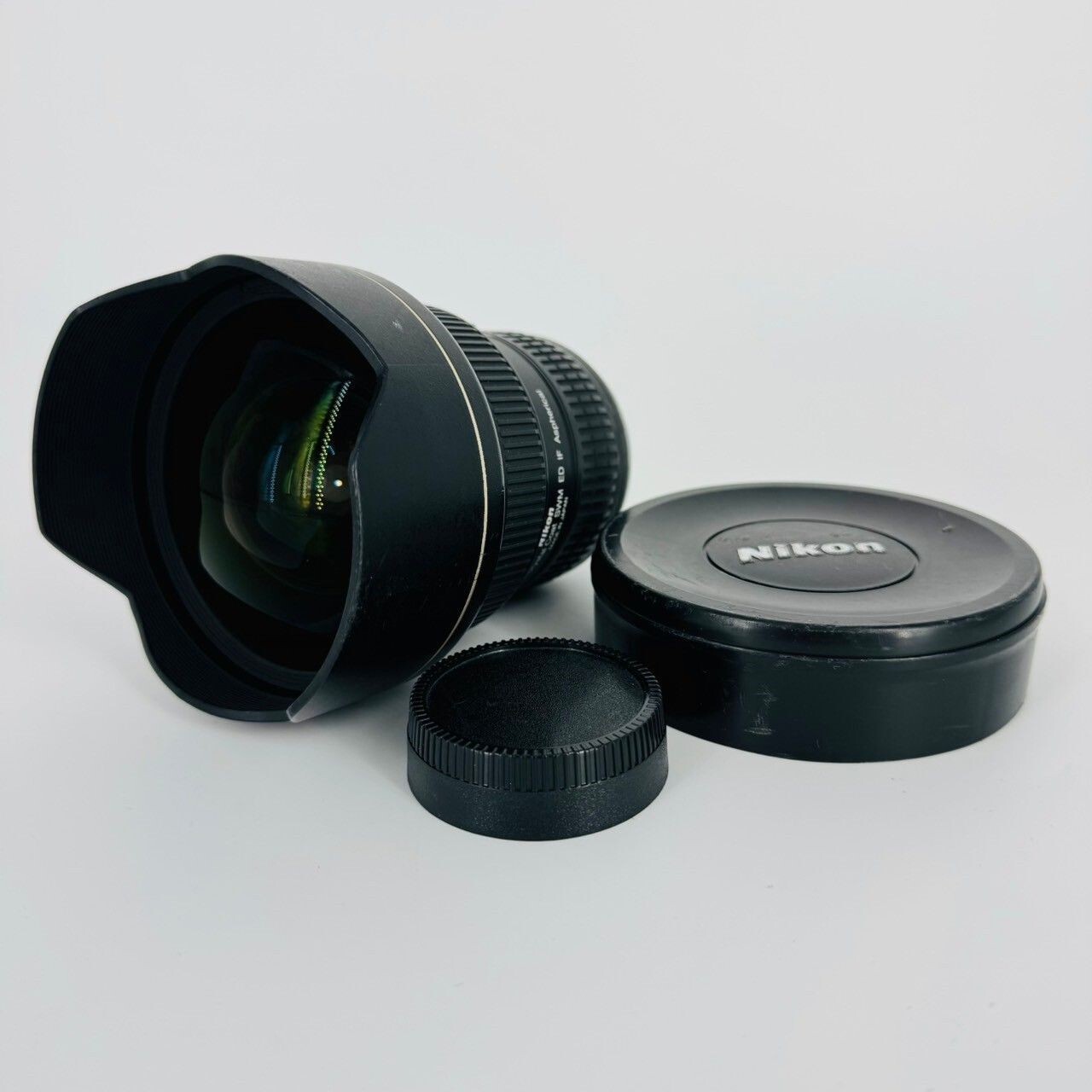 Nikon AF-S NIKKOR 14-24mm f/2.8G ED Ultra-wide-angle zoom