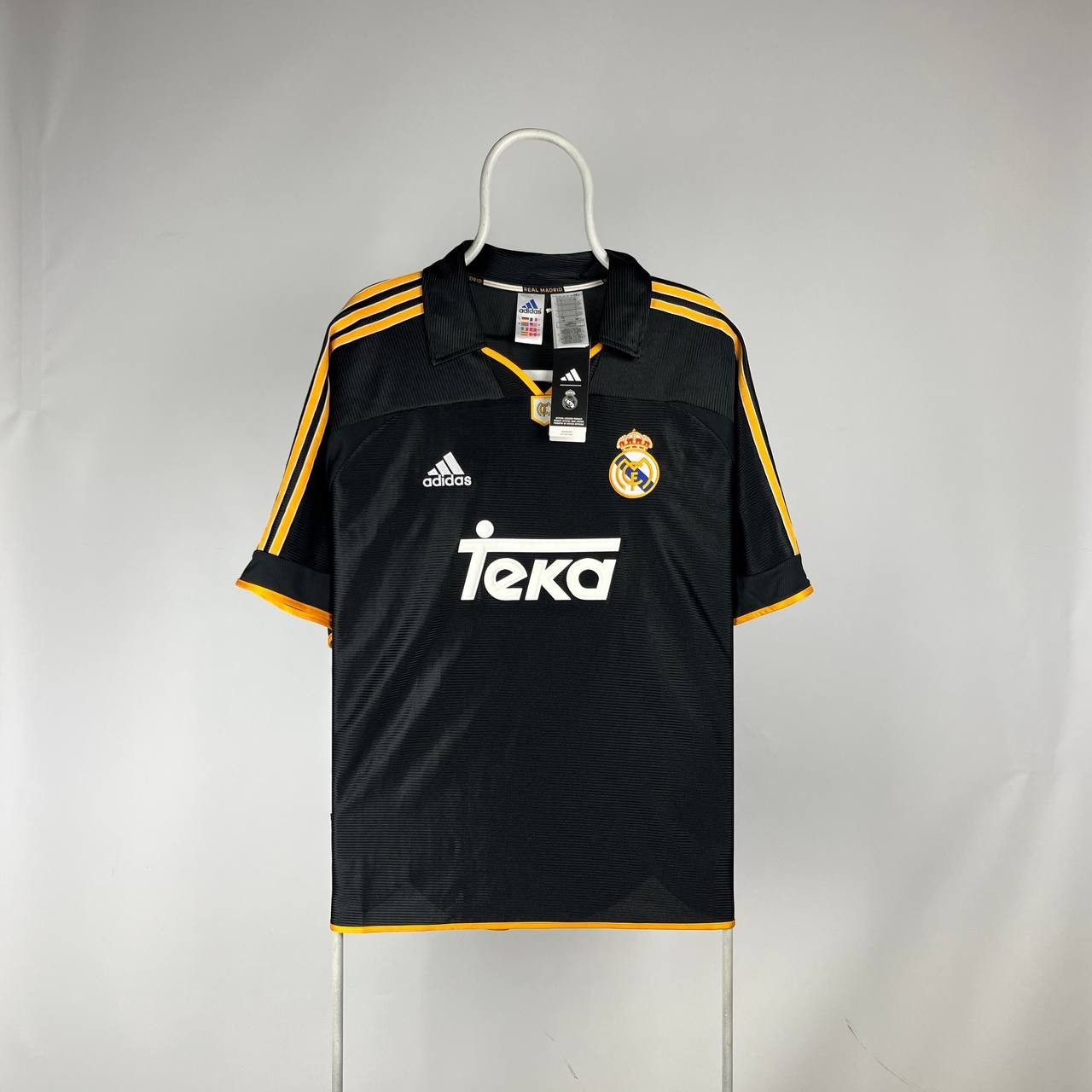 ウェア Real Madrid 100th anniversary kit 00s Real Madrid 100 Year Anniversary Jersey : r/SoccerJerseys