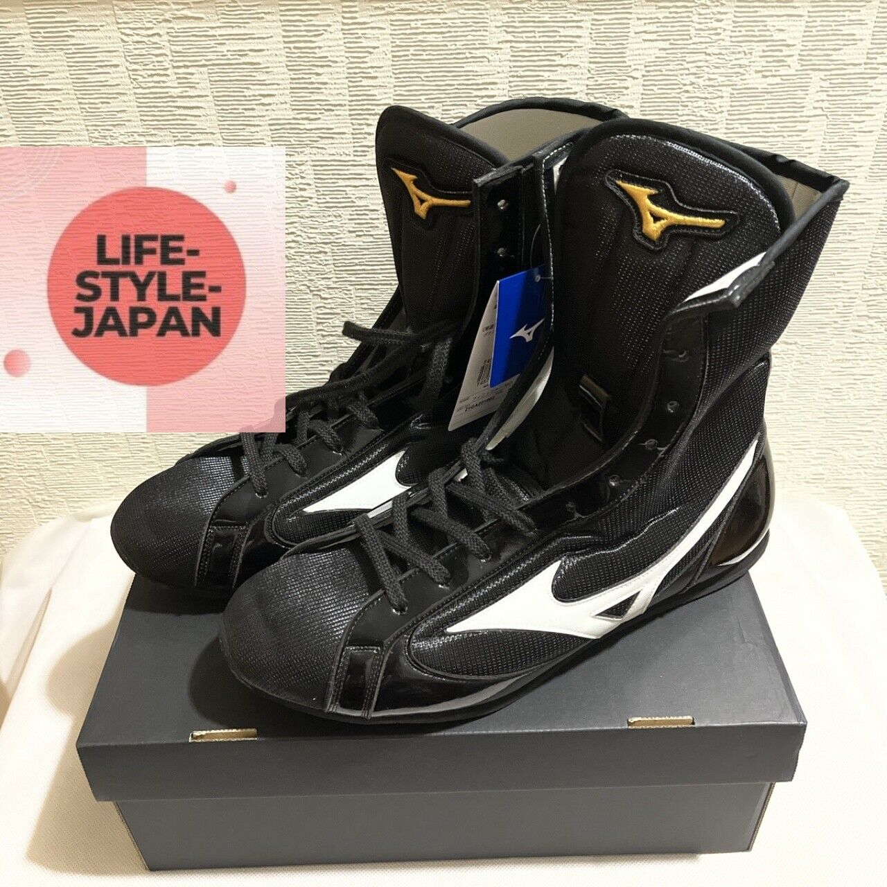 MIZUNO Boxing Shoes Finisher MID Black × White 21GA2310 02 MIZUNO Boxing Shoes Finisher MID Black × White 21GA2310 02