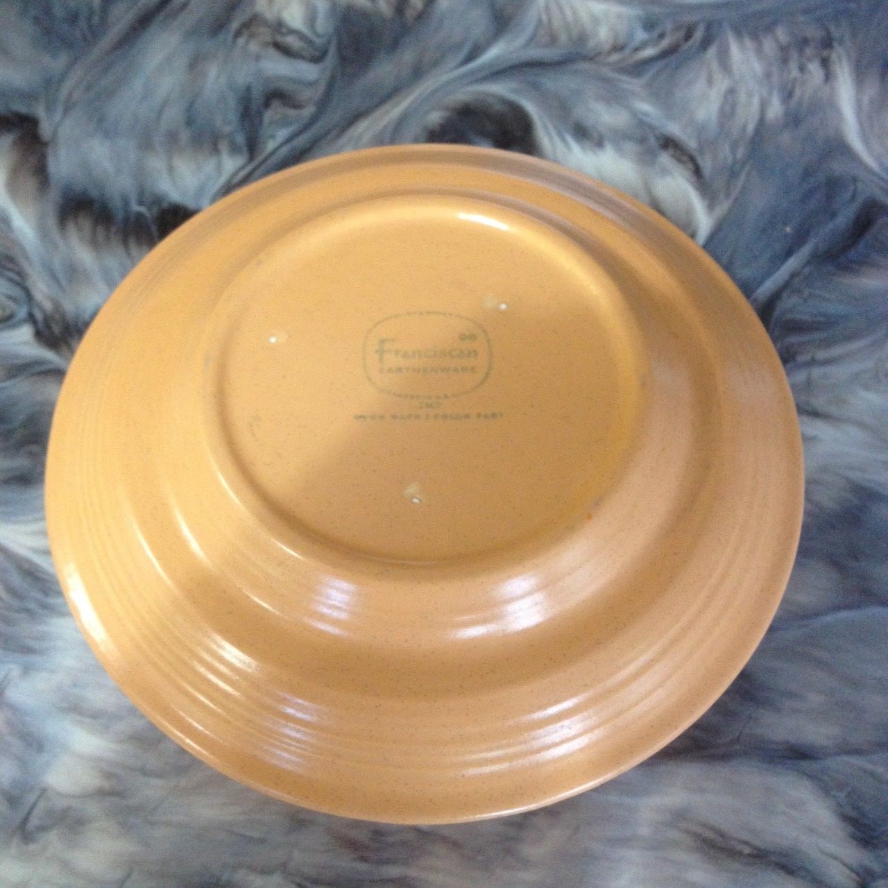 VINTAGE FRANCISCAN EARTHENWARE SIERRA SAND GRAVEY BOAT DISH
