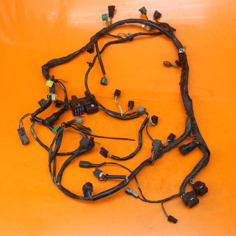 04-07 SUZUKI GSXR1300R BUSA OEM MAIN ENGINE WIRING HARNESS MOTOR WIRE