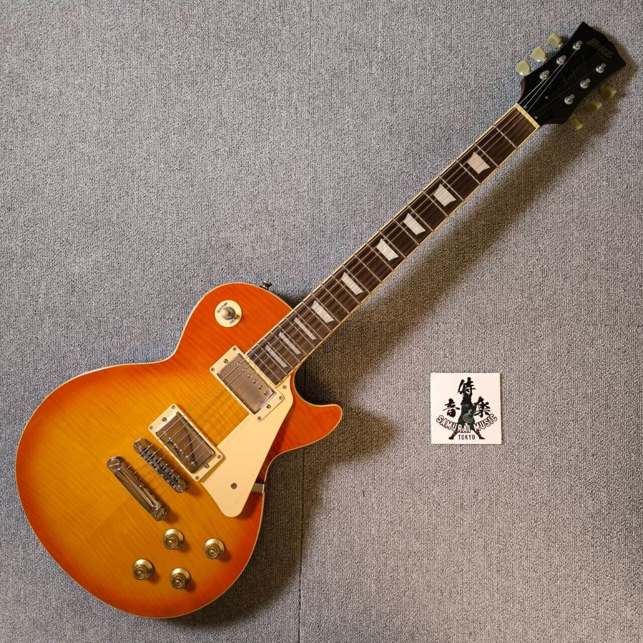 Blitz by Aria Pro II Les Paul Standard Type Cherry Sunburst Blitz by Aria Pro II Les Paul Standard Type Cherry Sunburst