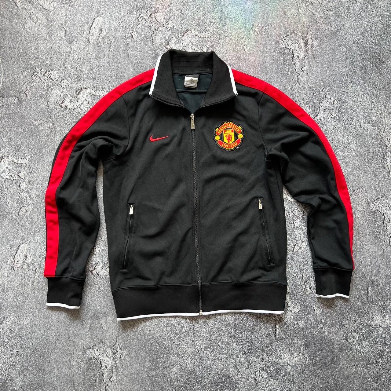 NIKE MANCHESTER UNITED 2014 2015 ZIP TOP SIZE M 423954-010 NIKE MANCHESTER UNITED 2014 2015 ZIP TOP SIZE M 423954-010