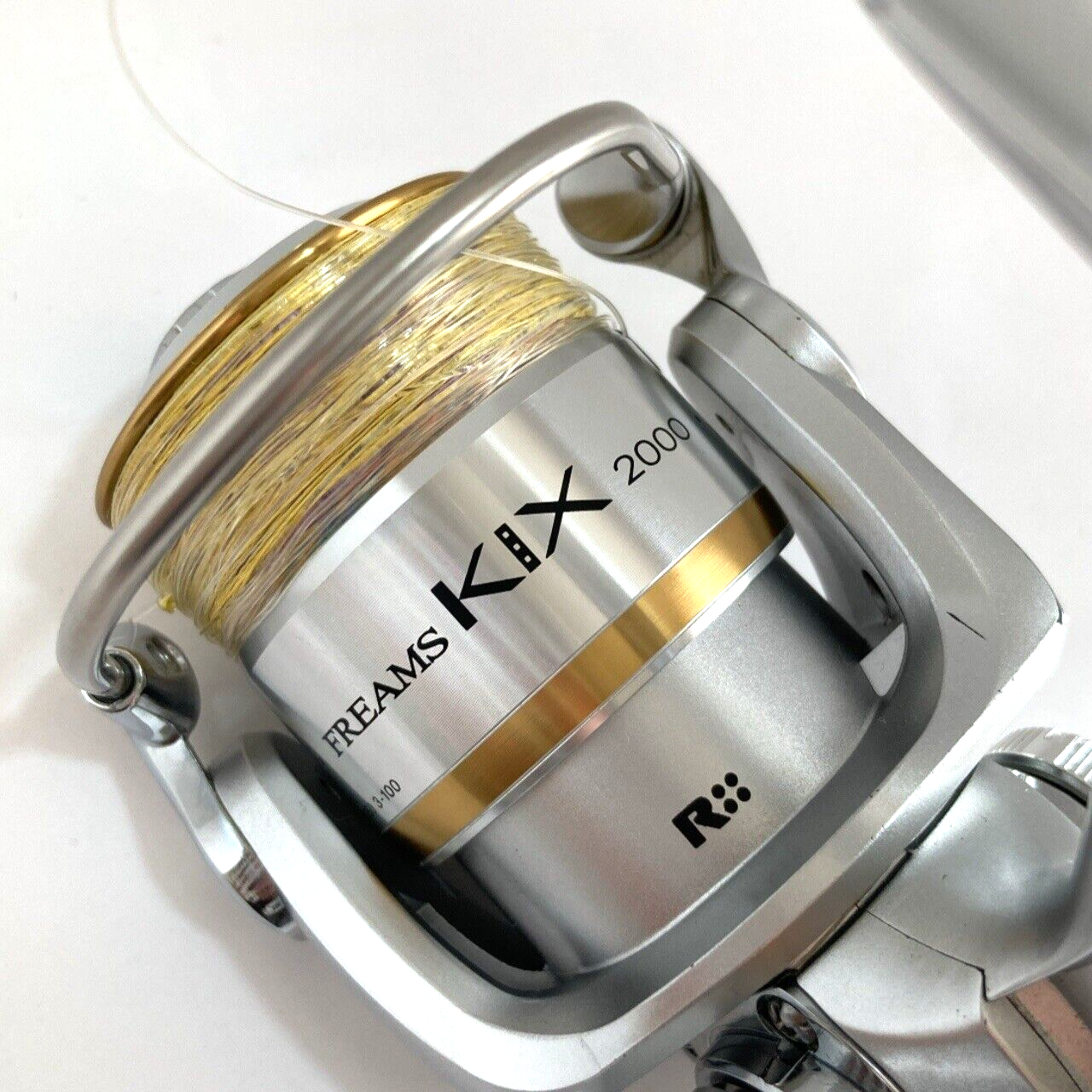 Old Reel Daiwa FREAMS KIX 2000 Spinning reel Good operation Old Reel Daiwa FREAMS KIX 2000 Spinning reel Good operation