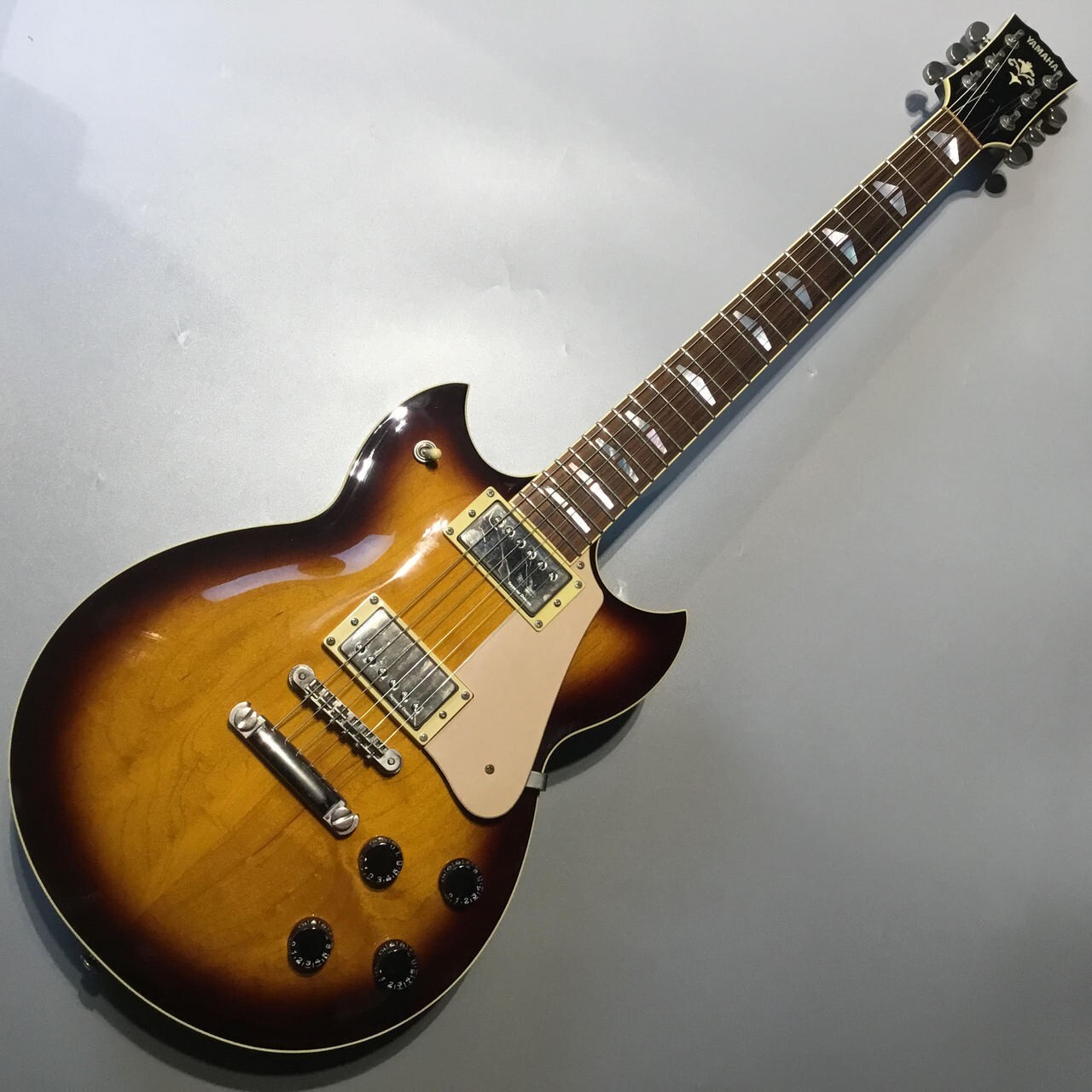 YAMAHA SG1820 Sunburst Made in Japan SG Type Solid Body