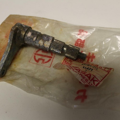 78-80 Kawasaki KZ650B Z650 B/E/F REAR BACK BRAKE LINK