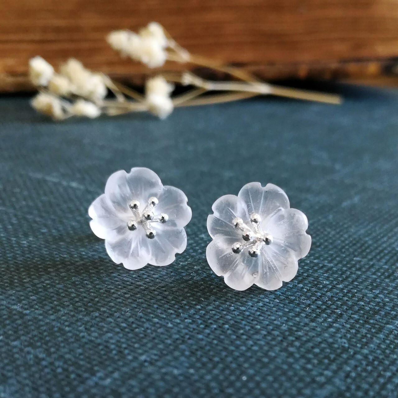 ●TATIANA● Silver 925 Aurora Opal Flower Earrings EC3145 50 925 Sterling Silver Carved White Rock Crystal Flower Stud