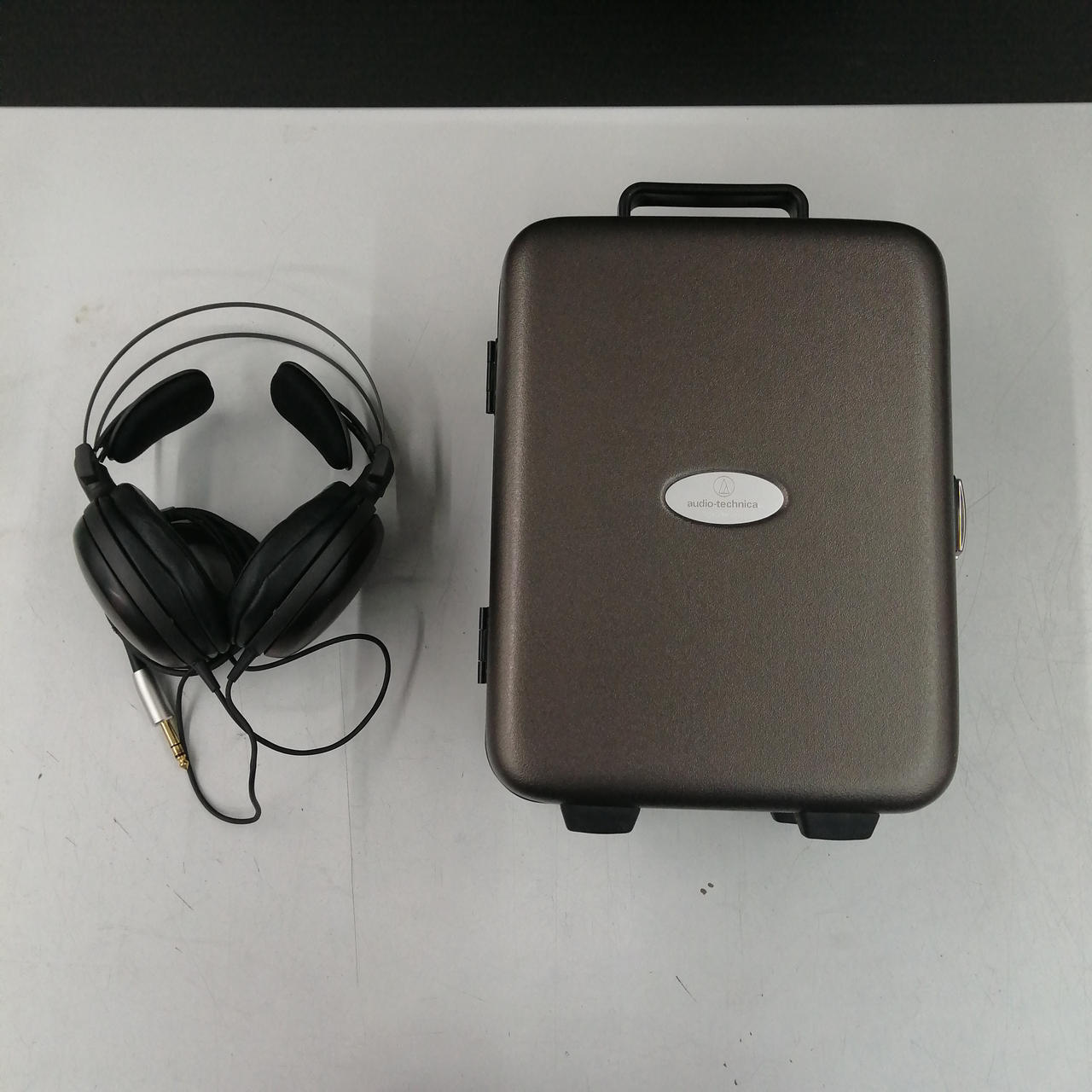 【極美品】オーディオテクニカ　ATH-W5000 ☆2 極美品】オーディオテクニカ ATH-W5000 ☆2 Amazon.com: Audio