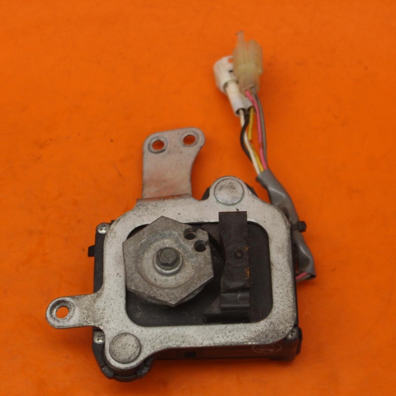 じゅん 2005-2008 KAWASAKI NINJA ZX6R OEM EXHAUST VALVE SERVO MOTOR
