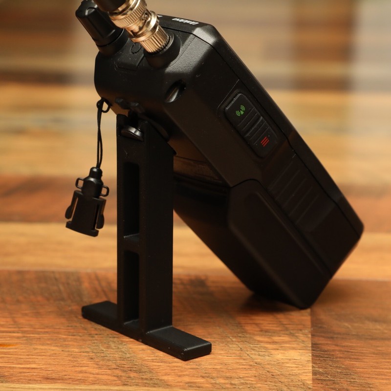 Desktop Stand for Uniden SDS100 Handheld Radio Scanner (SCANNER NOT