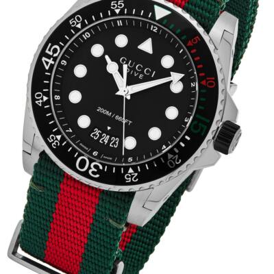 Pre-owned Gucci Dive 45mm Black Matte Dial Green Red Web Nylon Watch Ya136209a