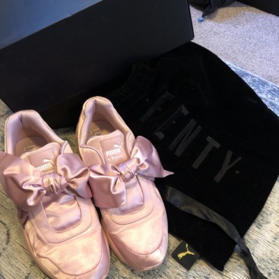 puma bow trainers pink