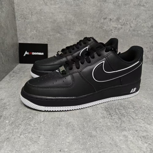 NIKE ブラック サテン スタジャン ナイキ エアフォース1 ローから“Black Satin”が登場か