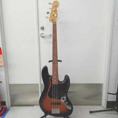 ベース VINTER 60S JAZZ BASS PF 3TS fender Fender / Vintera 60s Jazz Bass Pau Ferro Fingerboard 3-Color