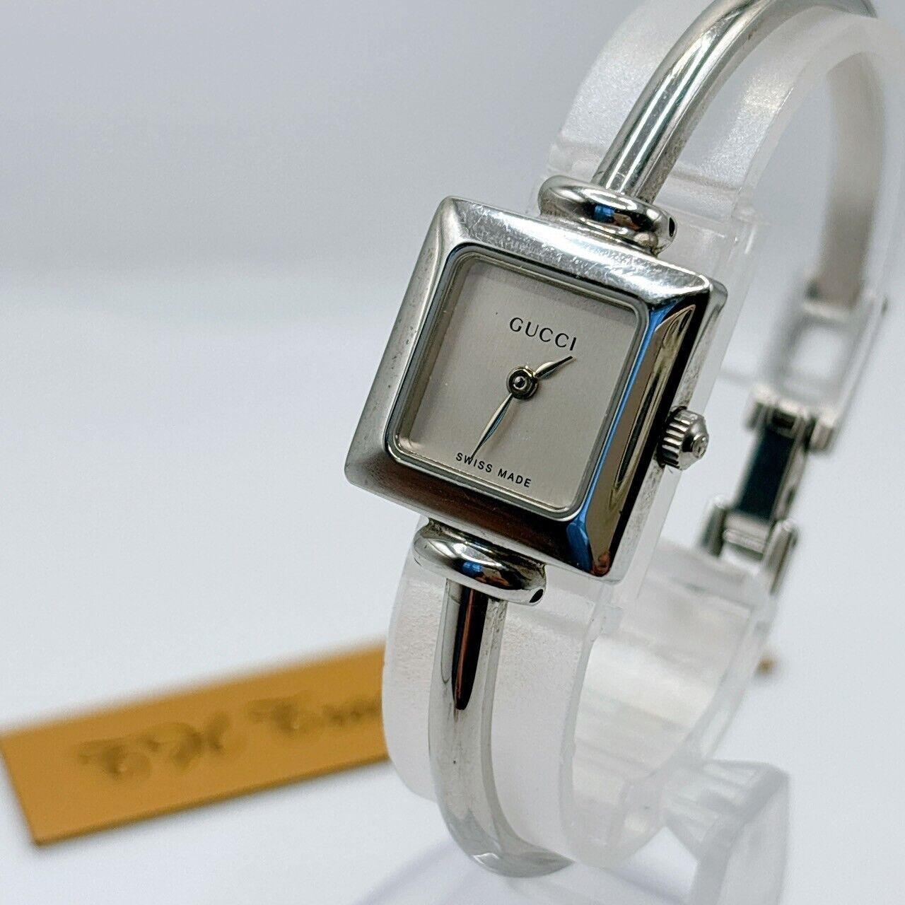 GUCCI 1900L Watch Square Quartz Women's White Dial Silver GUCCI 1900L Watch Square Quartz Women's White Dial Silver