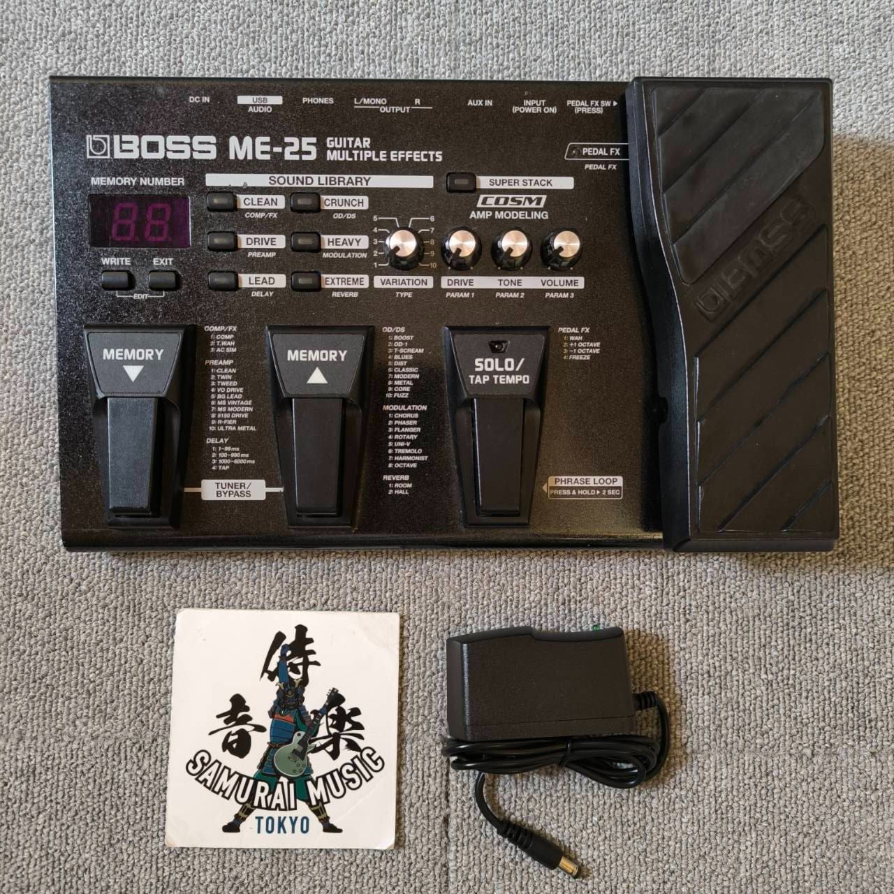 元箱入美品　BOSS ME-20 guitar multiple effects s-l400.jpg