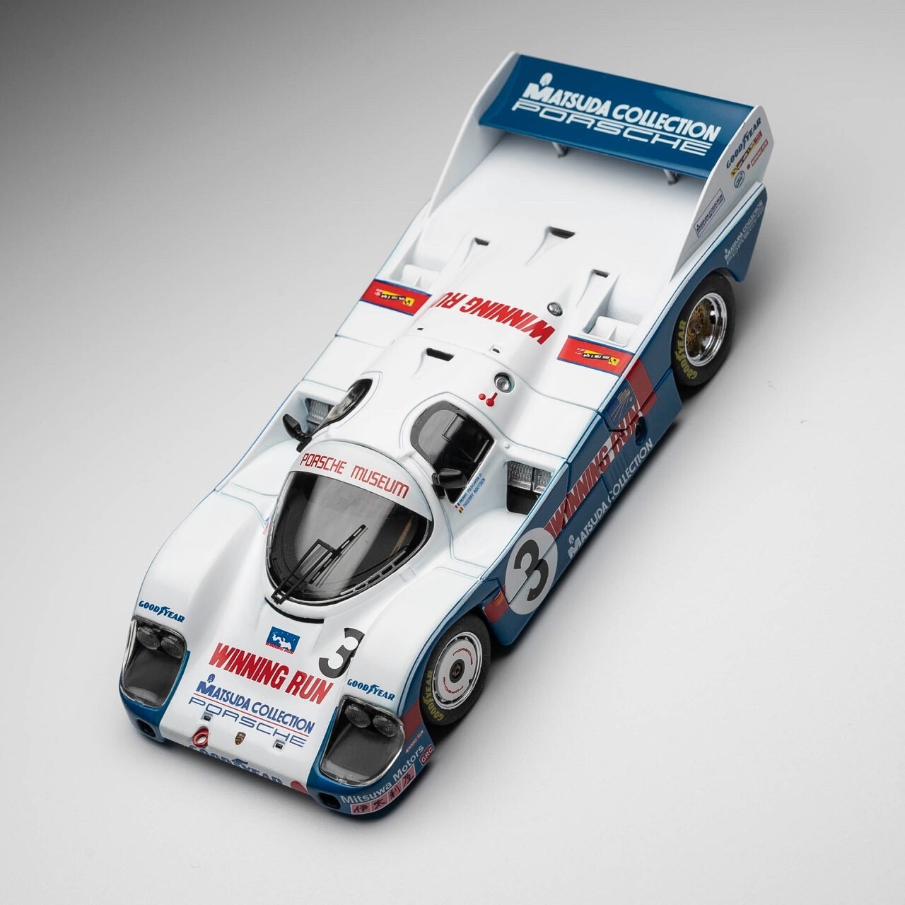 ミニカー PorscheHistoryCollection Frontmotor 1/43 EBBRO 44153 1:43 Matsuda Collection Porsche 956 WEC Japan