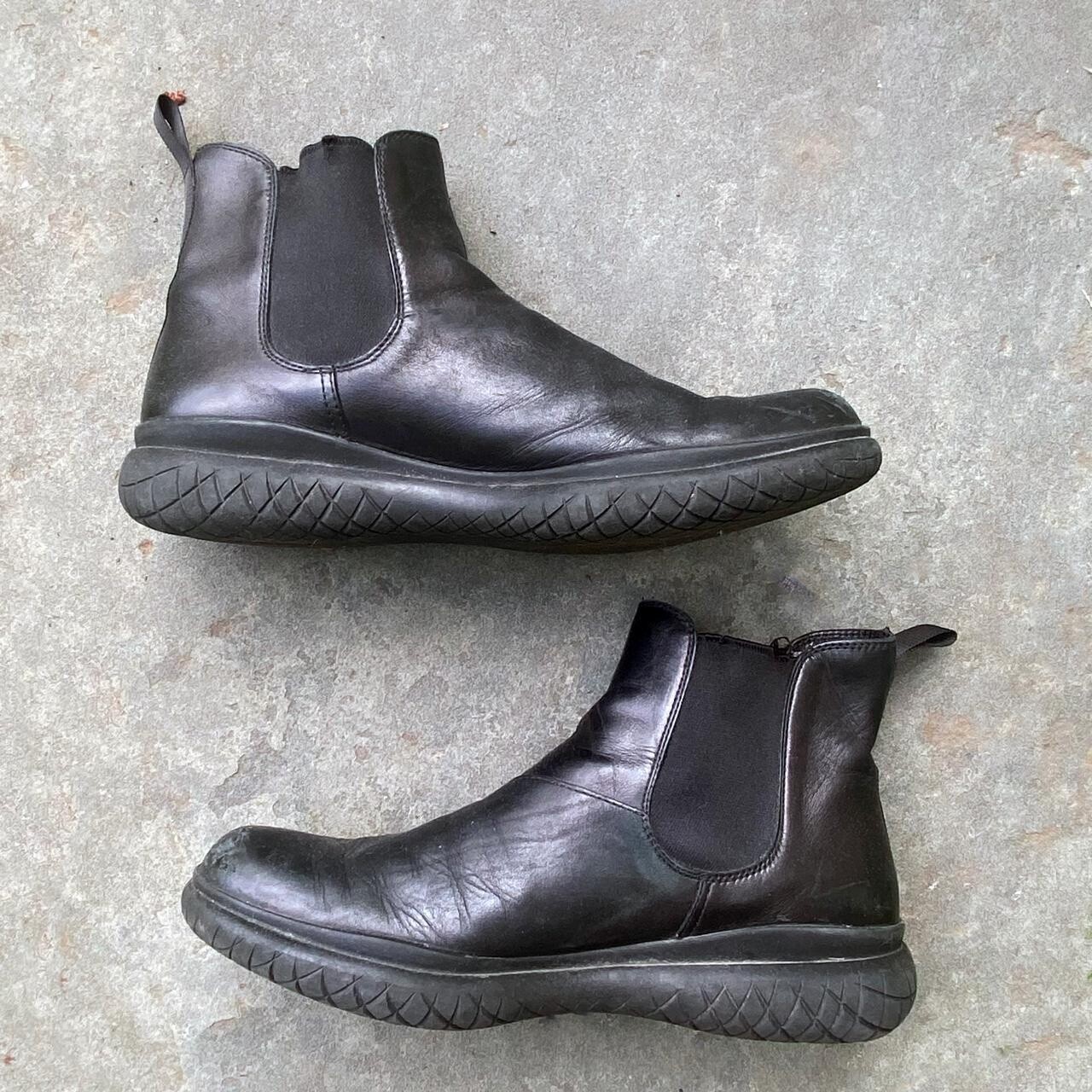 Vintage late '90s/2000s Prada Linea Rossa Black Leather Vintage late '90s/2000s Prada Linea Rossa Black Leather