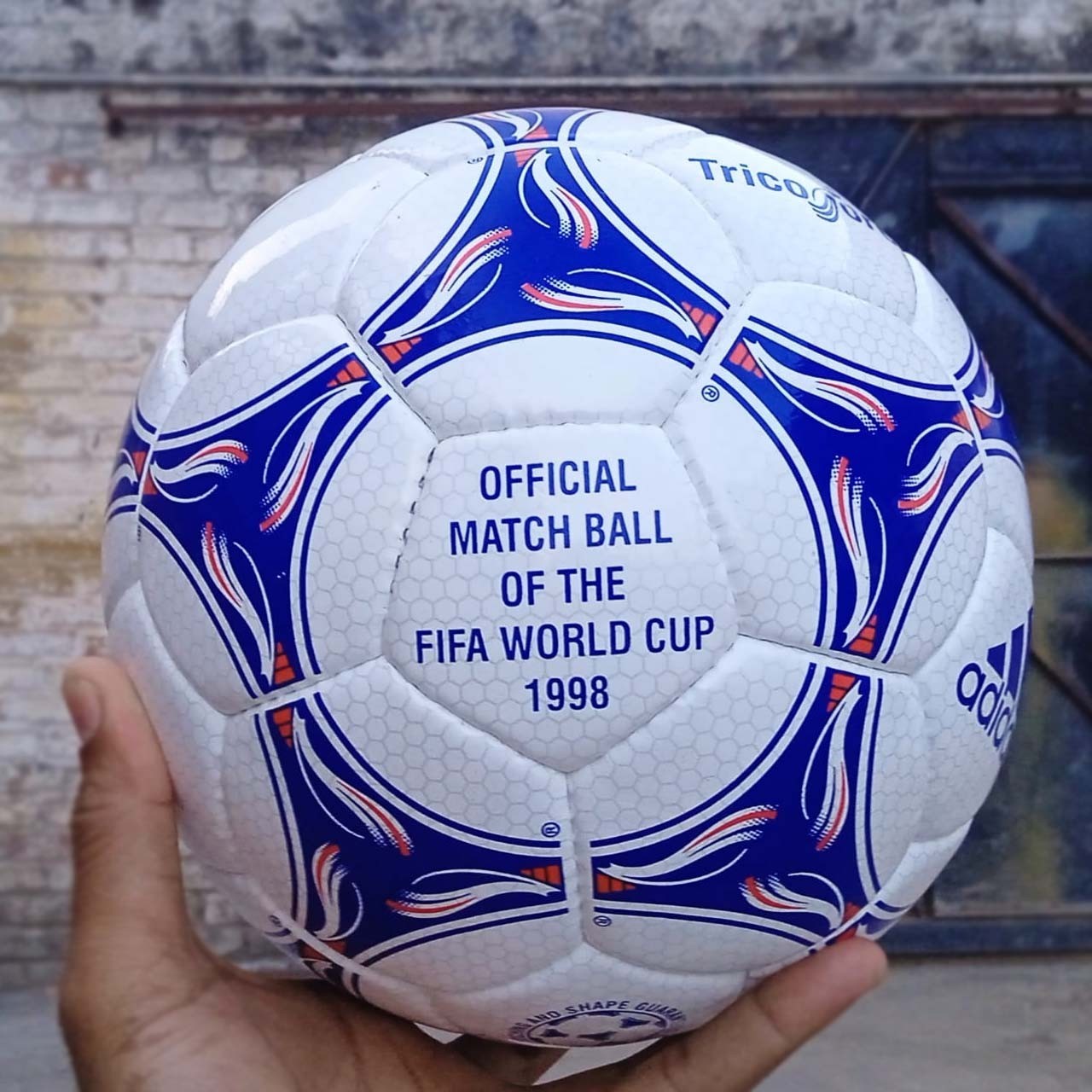 adidas VELEZ TW ベレス　名波　1998 W杯予選　未使用品 adidas VELEZ TW ベレス 名波 1998 W杯予選 未使用品 - メルカリ