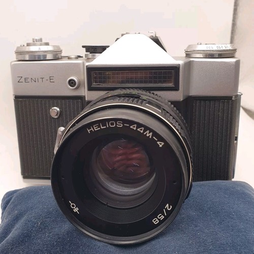 Zenit EM & Helios 44M フィルムカメラ sddefault.jpg