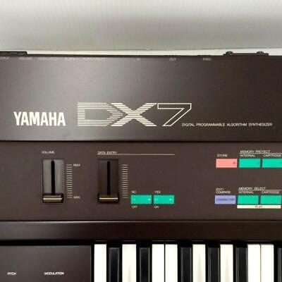 Yamaha DX 7 Keyboard Synthesizer