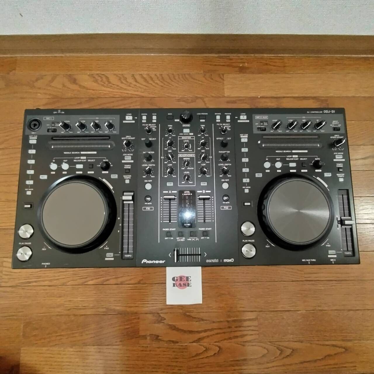 PIONEER DDJ-S1 DJ CONTROLLER Professional operability for PIONEER DDJ-S1 DJ CONTROLLER Professional operability for