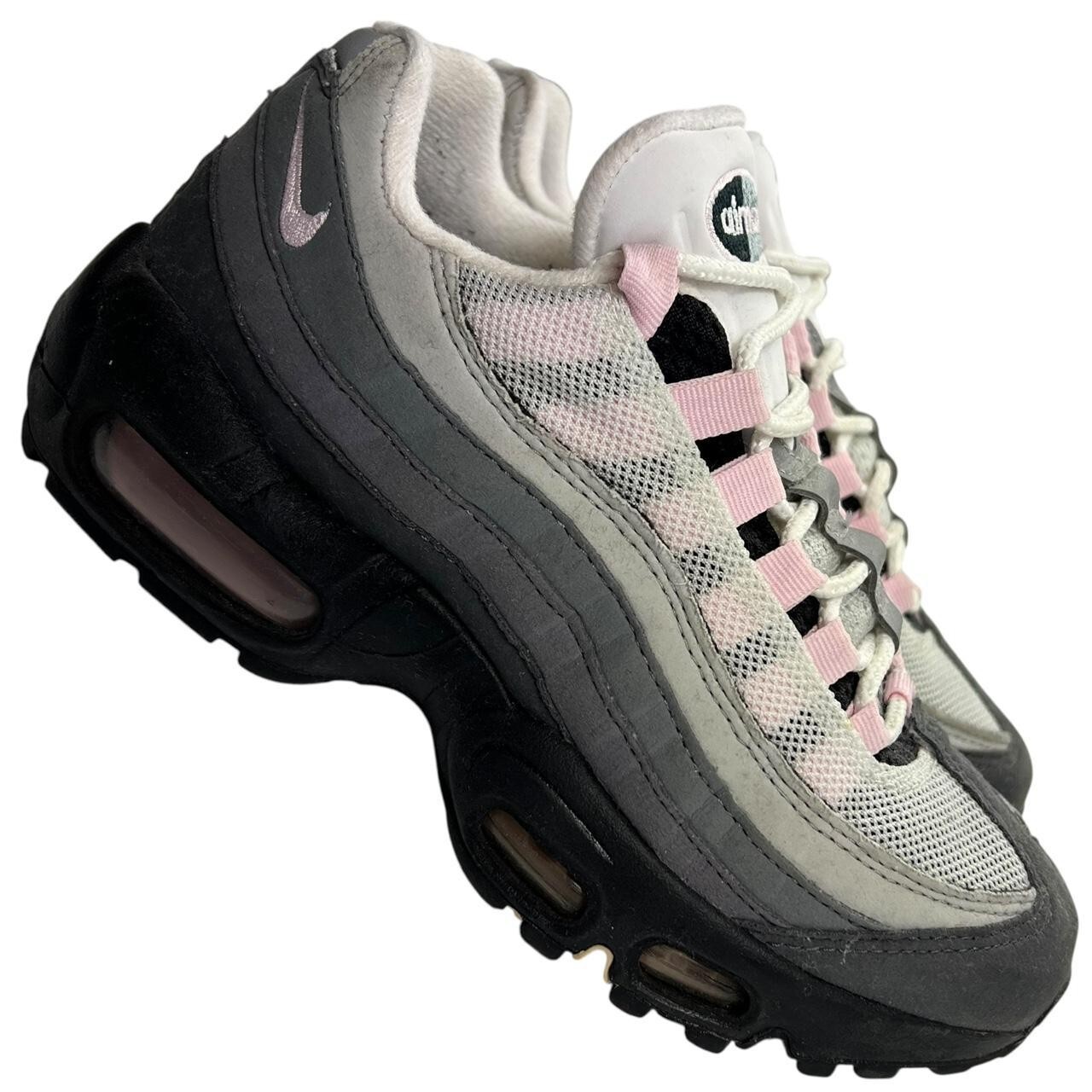 ♪ NIKE AIR MAX 95Gunsmoke Pink Foam 27㎝ Nike Air Max 95 Pink Foam 2025: A Big Bubble Classic Returns