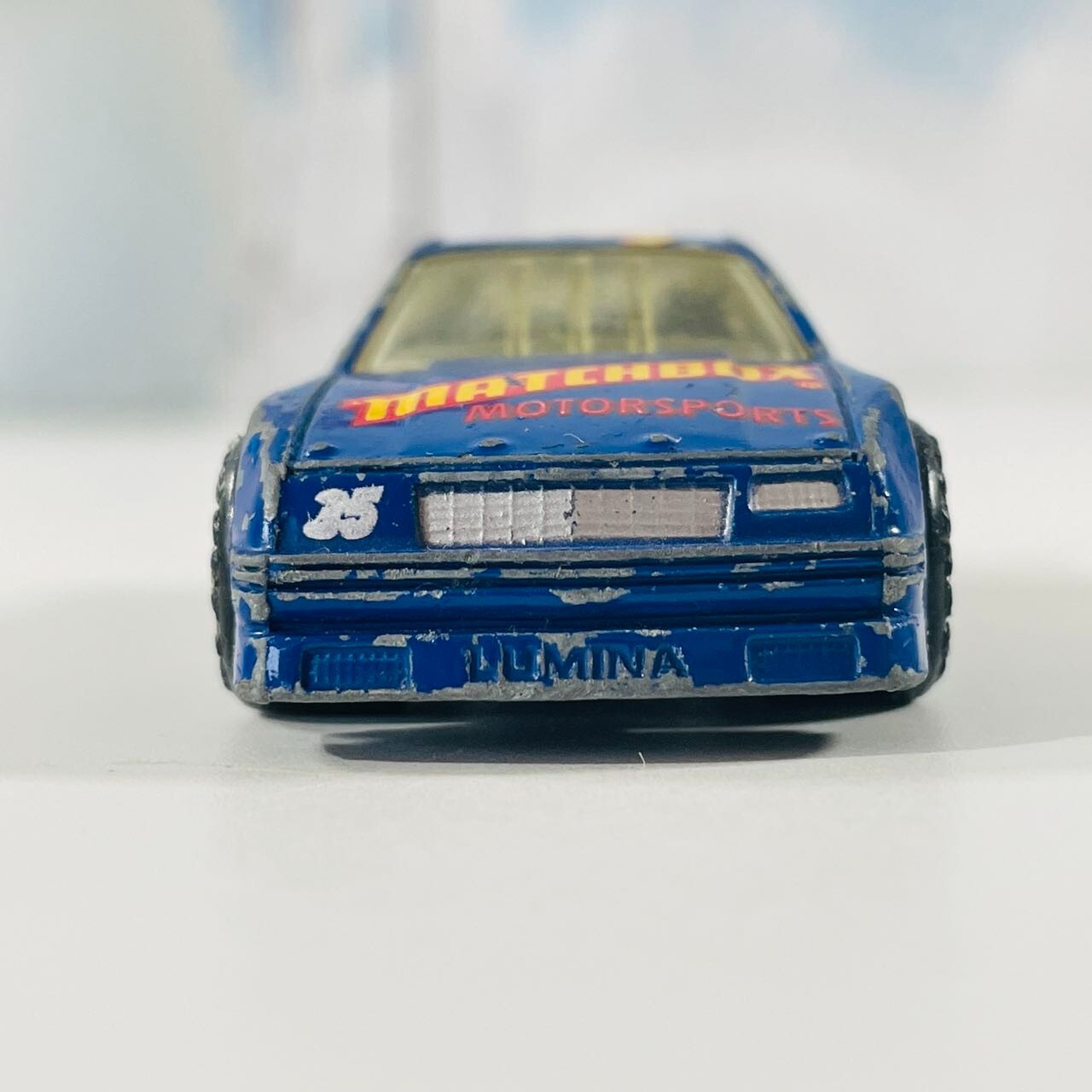 1990 Matchbox Superfast No 16 Chevrolet Lumina Blue 35