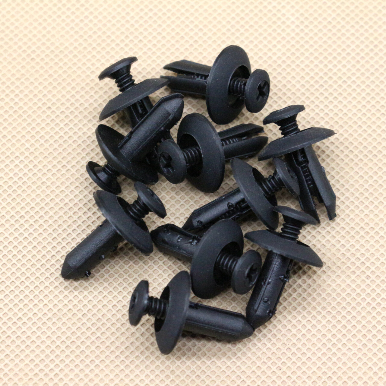 10 Fastener Clips For Dodge Ram Ford Front Air Shield Splash Guard