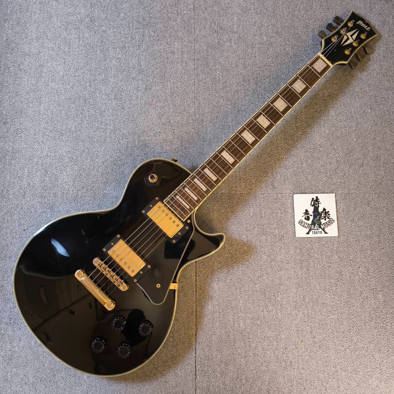 Blitz by Aria Pro II Electric Guitar Les Paul Type BLP-CST