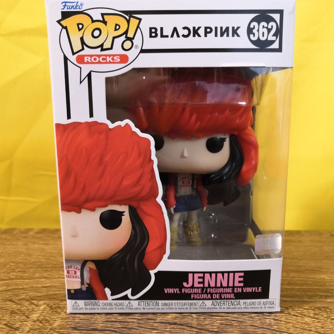 FUNKO POP! Jennie 362 Black Pink Rocks Shut Down W