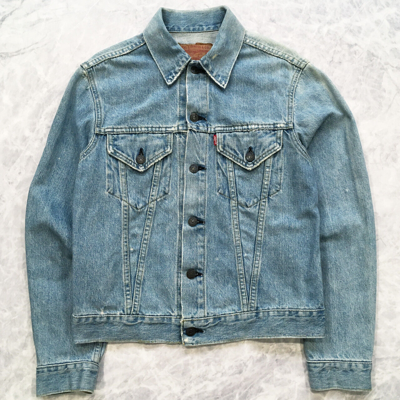 LEVI'S JAPAN 71557 0214 Big E VINTAGE DENIM JACKET SIZE 38 LEVI'S JAPAN 71557 0214 Big E VINTAGE DENIM JACKET SIZE 38