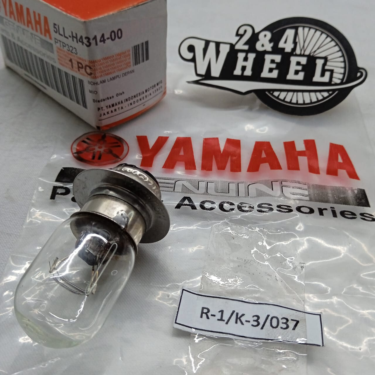 日野自動車　LAMP ASSY RR 224-35031 純正品 日野自動車 LAMP ASSY RR 224-35031 純正品 - メルカリ