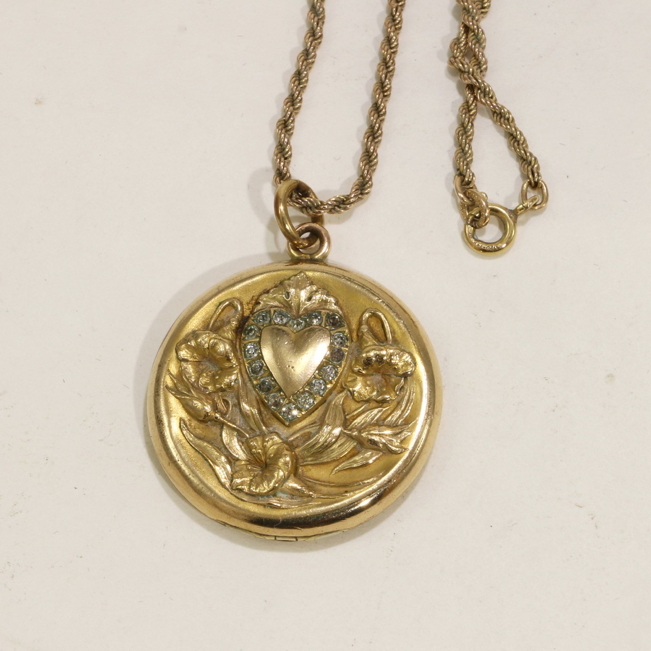 Antique Art Nouveau Locket with Heart, 10k Yellow Gold Maker Mark