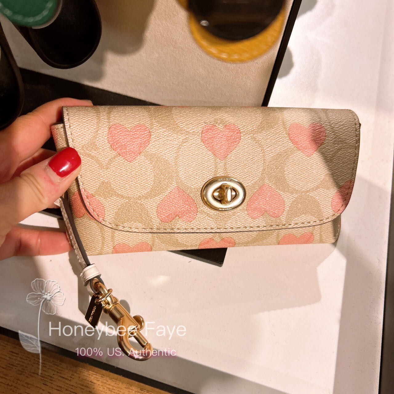長財布 COACH Sunglass Case In Signature With Floral Print  CAP68 COACH® Outlet | Sunglass Case With Floral Print
