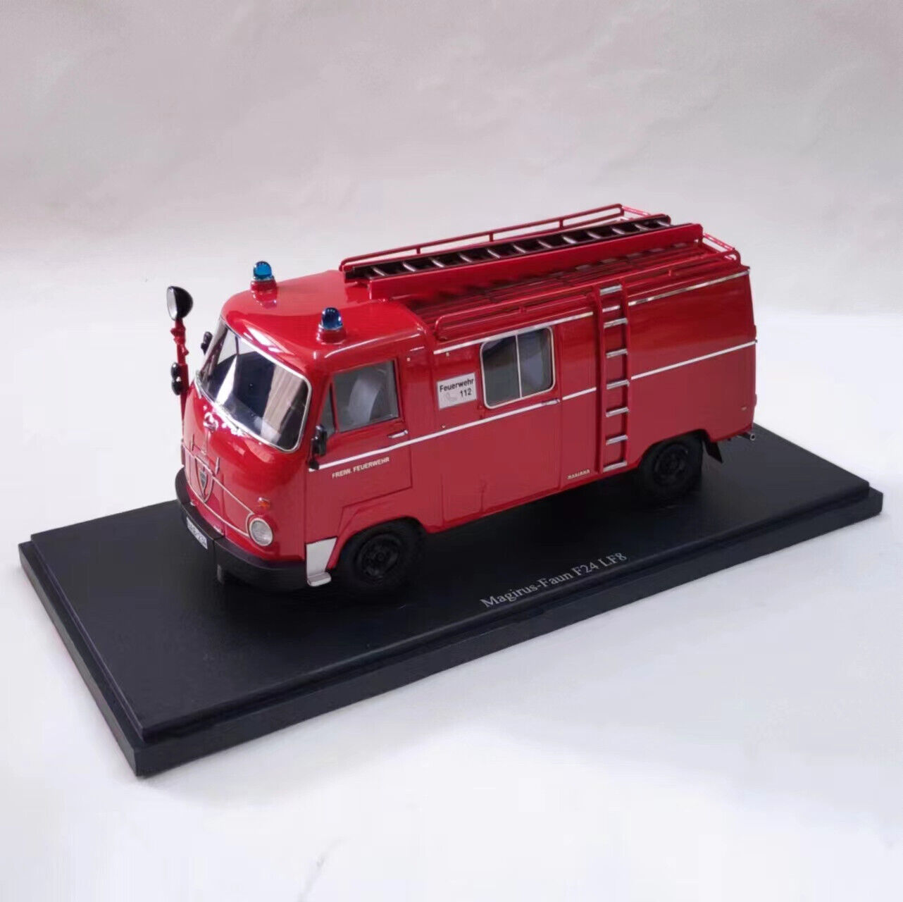 Auto Cult 1/43 Magirus Faun F24 LF8 Löschfahrzeug Feuerwehr Auto Cult 1/43 Magirus Faun F24 LF8 Löschfahrzeug Feuerwehr