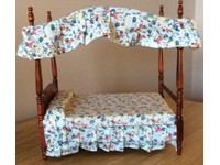 dolls house four poster bed