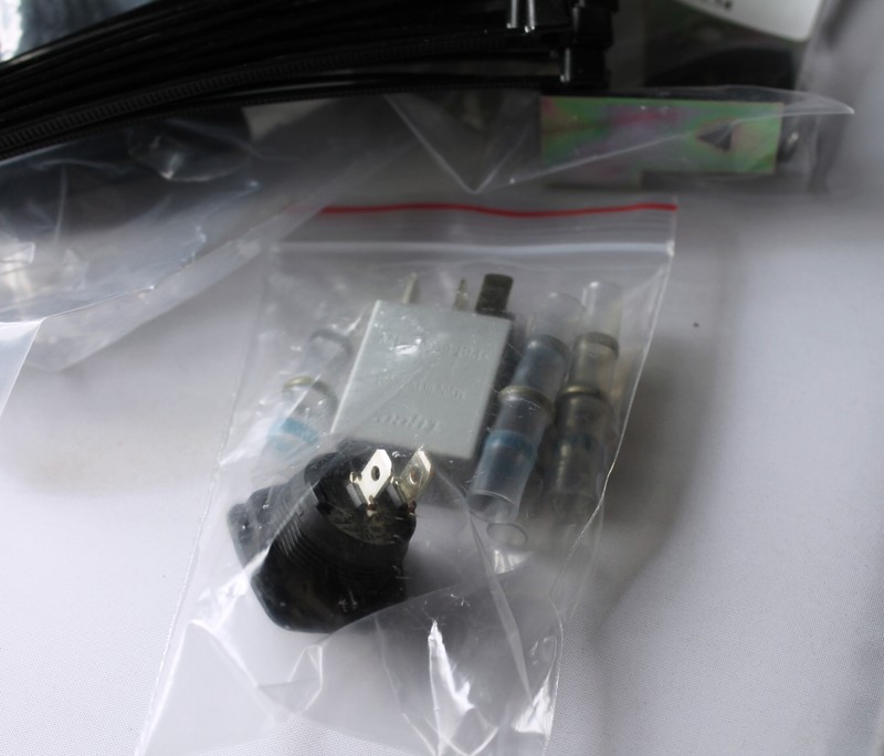 TOYOTA HILUX DRIVING LAMP WIRING HARNESS KIT FROM AUG 08 - JULY 15 NEW