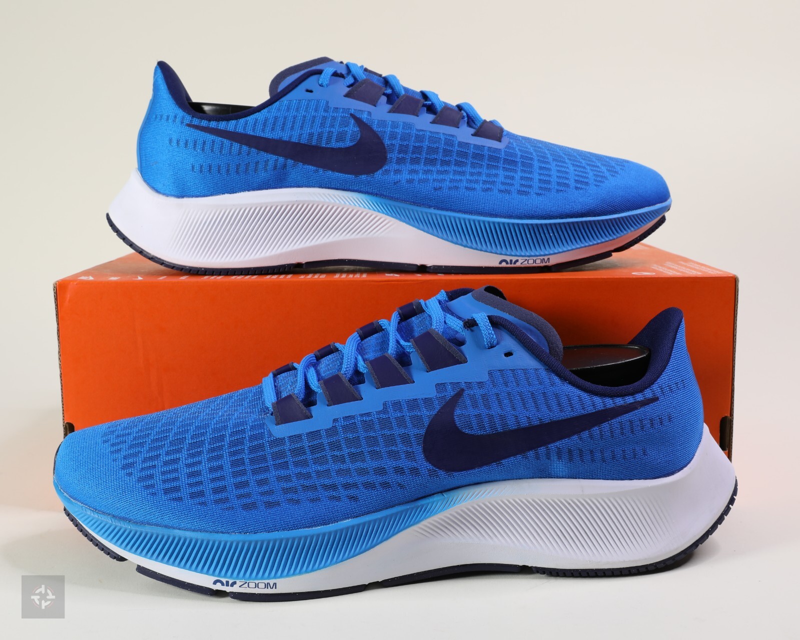 靴 nike air zoom pegasus 37 Nike Air Zoom Pegasus 37 Flyease 4E Mens Running Shoes