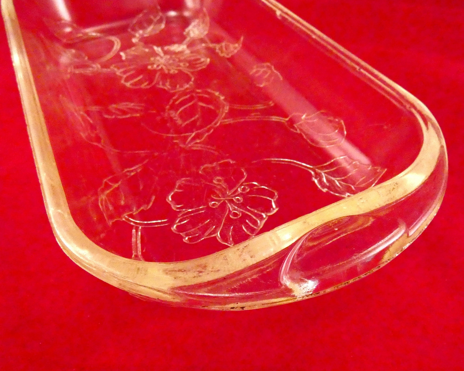 Floral Embossed Clear Glass Vintage Loaf Pan w/ Scalloped Handles & Matching Lid