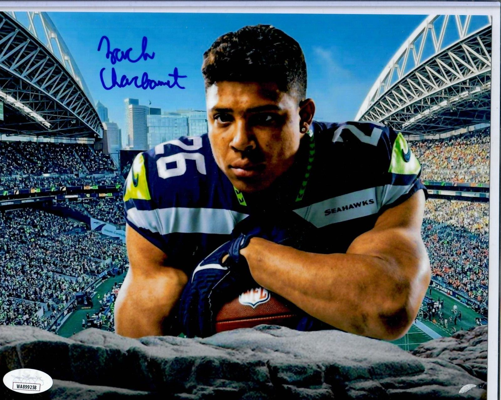 直筆サイン　forcebook perthsanta juniormark Zach Charbonnet Seattle Seahawks Signed 8 x 10 Photo COA JSA