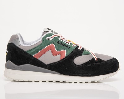 

Karhu Synchron Classic Men темно-черный/острый соус, Karhu Synchron Classic