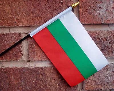 BULGARIA SMALL HAND WAVING FLAG 6"X4" flags BULGARIAN