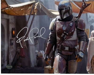 Pedro Pascal Signed Photo COA Star wars the Mandalorian 8x10 Collectible Fan Gif