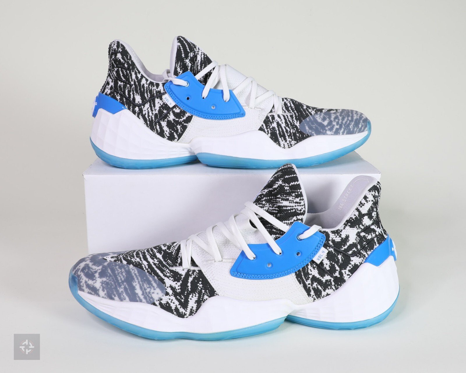 Adidas Harden Vol 4 White Black Blue 2019 SAMPLE Shoes Men's Adidas Harden Vol 4 White Black Blue 2019 SAMPLE Shoes Men's