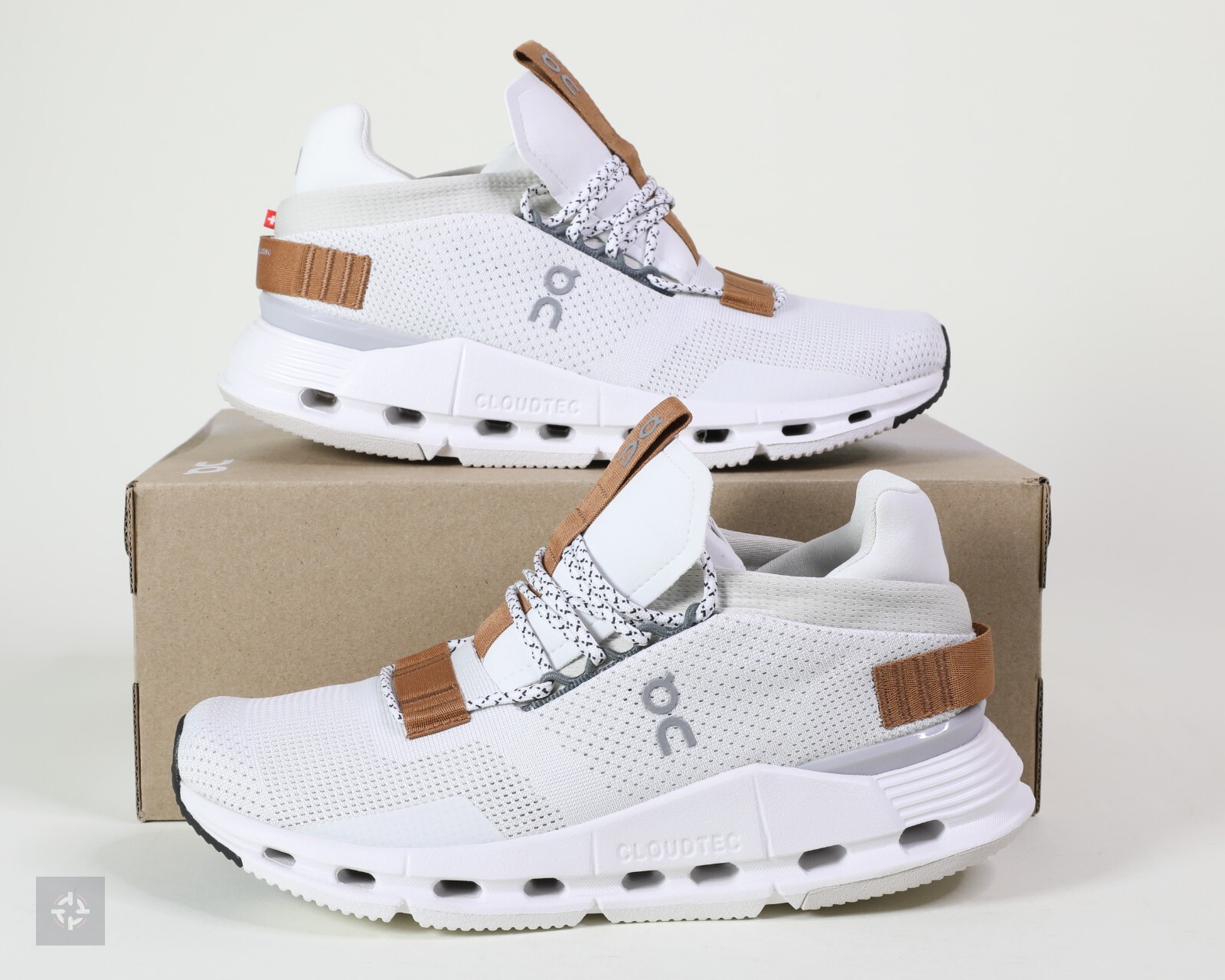 美品　on cloudnova 26.0ホワイト womens Women's Cloudnova X | White & Black | On United States