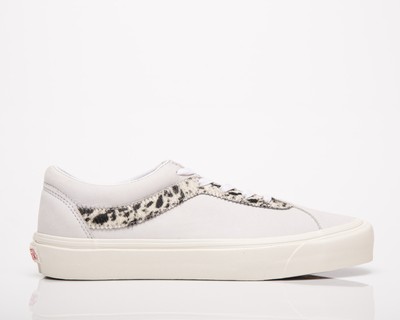 Мужские и женские кроссовки унисекс Vans Bold Ni True White Pony Skate Lifestyle