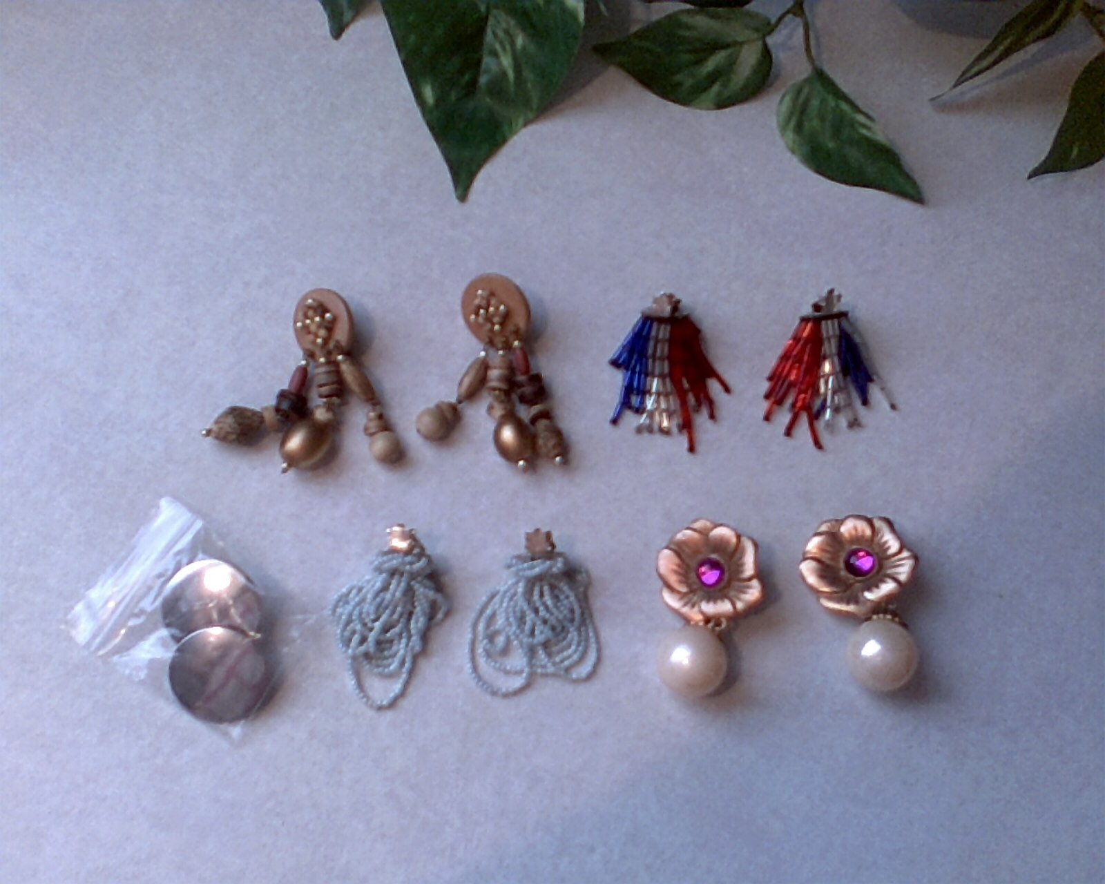 5 PAIRS CLIP ON EARRINGS LOT !!! Assorted Costume JEWELRY **I COMBINE SHIPPING!*