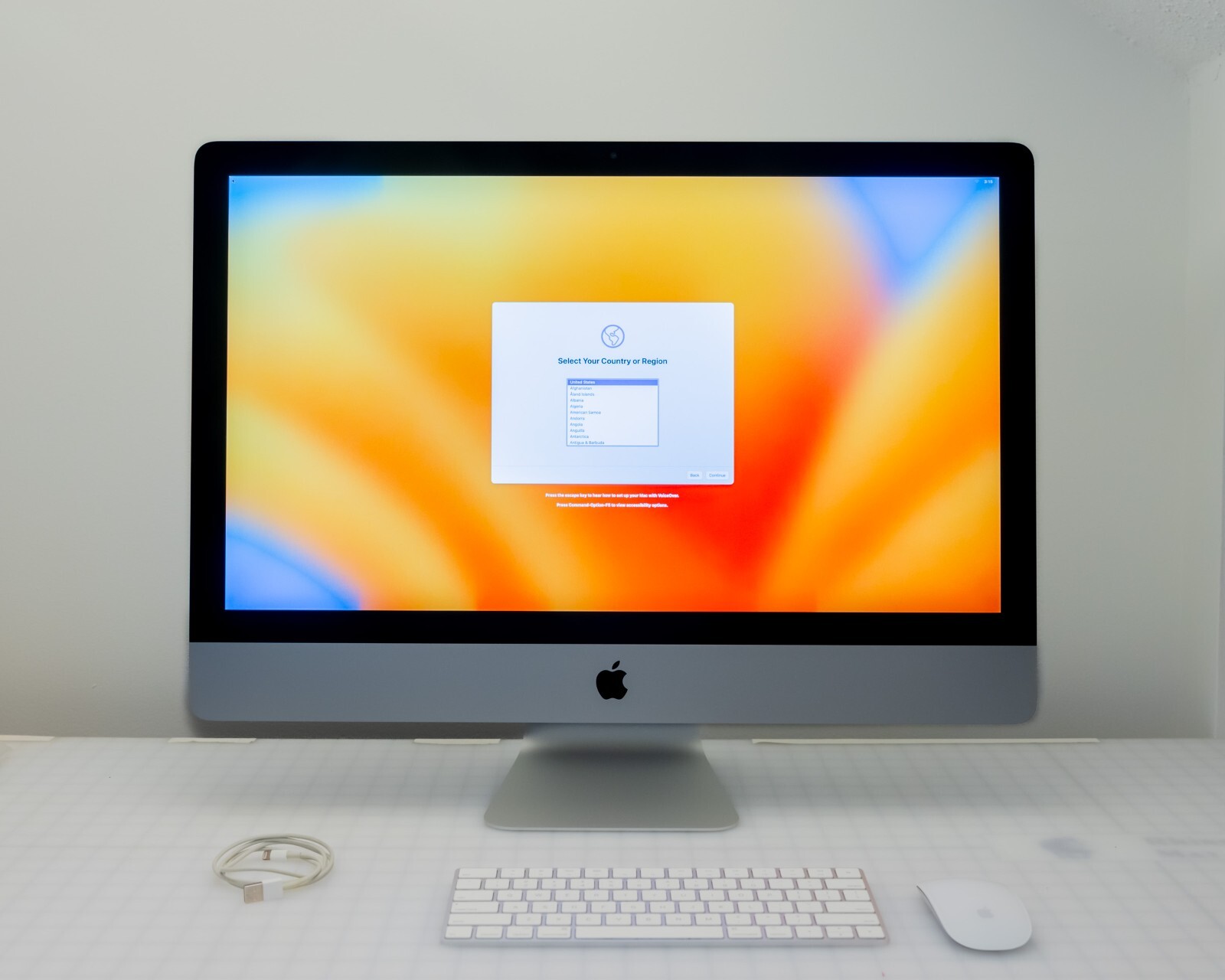 【64GB】iMac 27インチ　2017 5K retina Amazon.com: Apple Late 2017 iMac Pro with 3.2GHz 8-Core Xeon