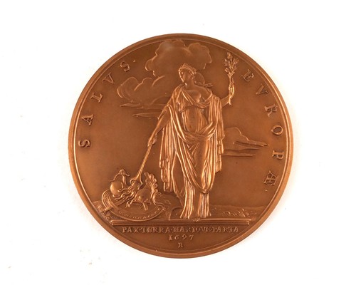 MÉDAILLE FEMME NUE par JOFFRE Fédération Française de la Carrosserie EUR 92,00 - FR